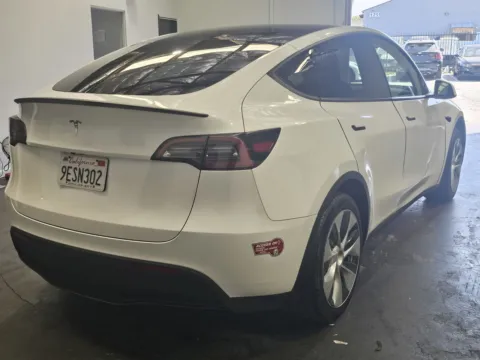 More photos of 2023 Tesla Model Y at Premium Autos - Norco, CA