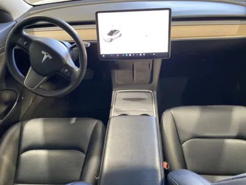More photos of 2021 Tesla Model 3 Standard Range Plus at Premium Autos - Norco, CA