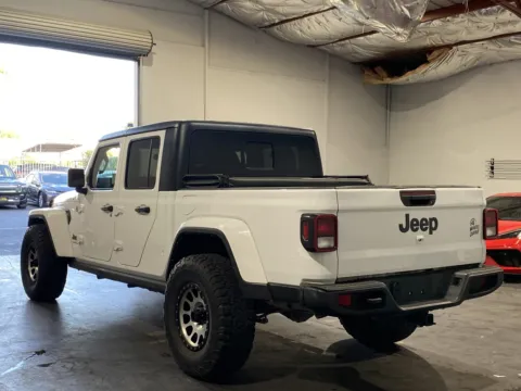 Photos of 2022 Jeep Gladiator Willys for sale in Norco, CA at Premium Autos - Norco
