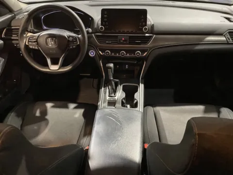 More photos of 2018 Honda Accord LX at Premium Autos - Norco, CA