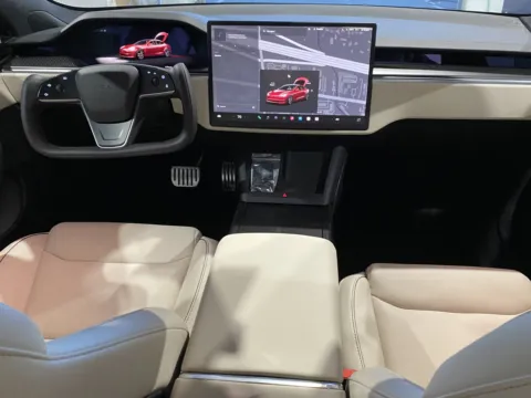 More photos of 2021 Tesla Model S Plaid at Premium Autos - Norco, CA