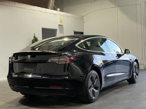 More photos of 2020 Tesla Model 3 standard plus at Premium Autos - Norco, CA