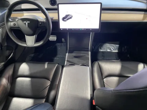 More photos of 2020 Tesla Model 3 standard plus at Premium Autos - Norco, CA