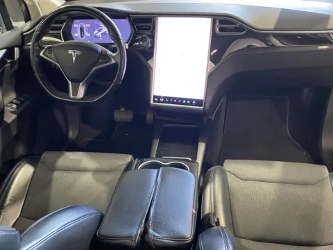 More photos of 2016 Tesla Model X at Premium Autos - Norco, CA