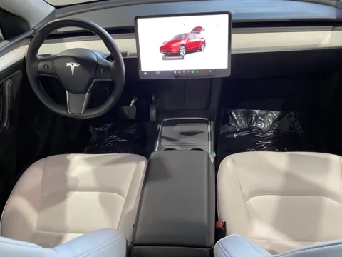 More photos of 2023 Tesla Model Y at Premium Autos - Norco, CA