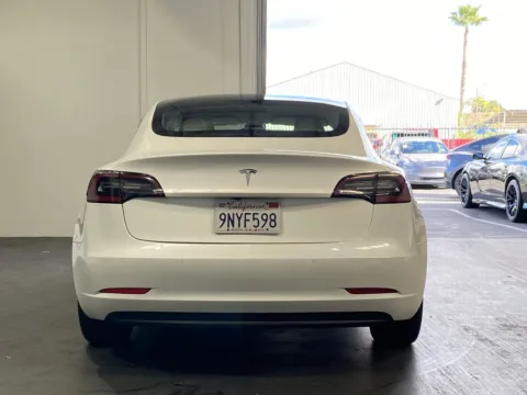 More photos of 2021 Tesla Model 3 Standard Range Plus at Premium Autos - Norco, CA
