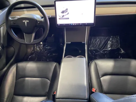 More photos of 2020 Tesla Model Y Long Range at Premium Autos - Norco, CA