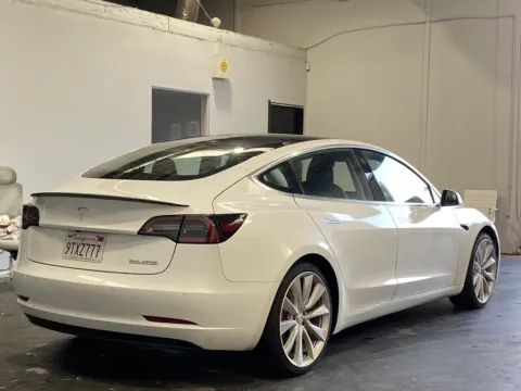 More photos of 2018 Tesla Model 3 at Premium Autos - Norco, CA