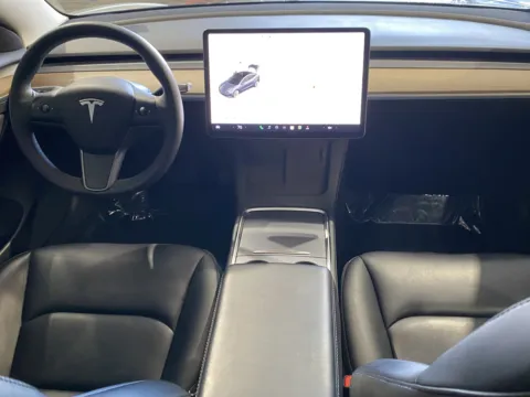 More photos of 2021 Tesla Model 3 Standard Range Plus at Premium Autos - Norco, CA