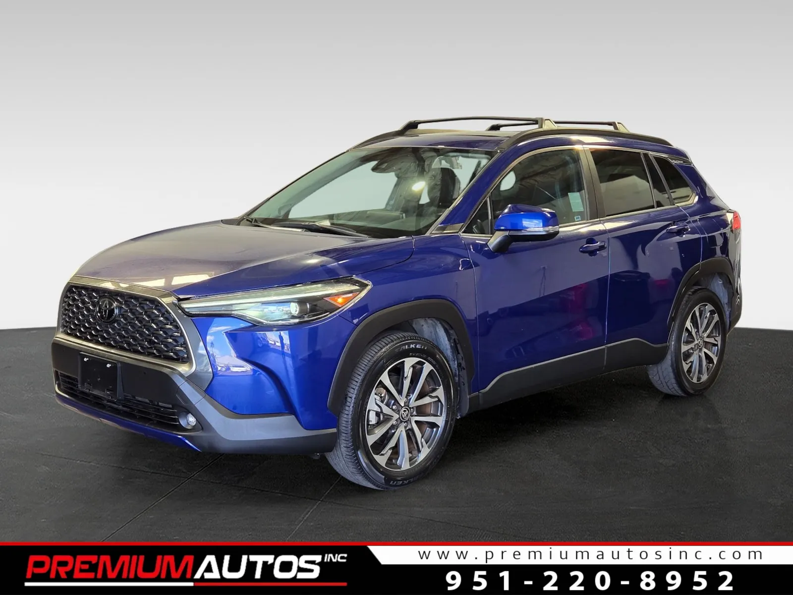 Blue 2022 Toyota Corolla Cross XLE for sale in Norco, CA