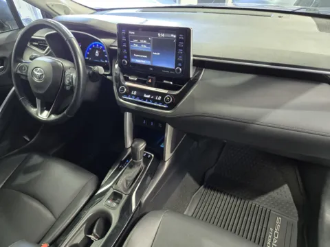More photos of 2022 Toyota Corolla Cross XLE at Premium Autos - Norco, CA