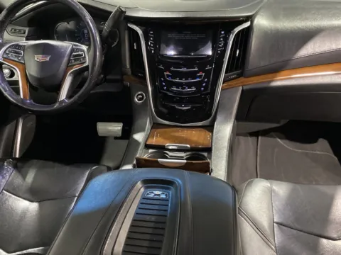 More photos of 2019 Cadillac Escalade ESV Luxury at Premium Autos - Norco, CA