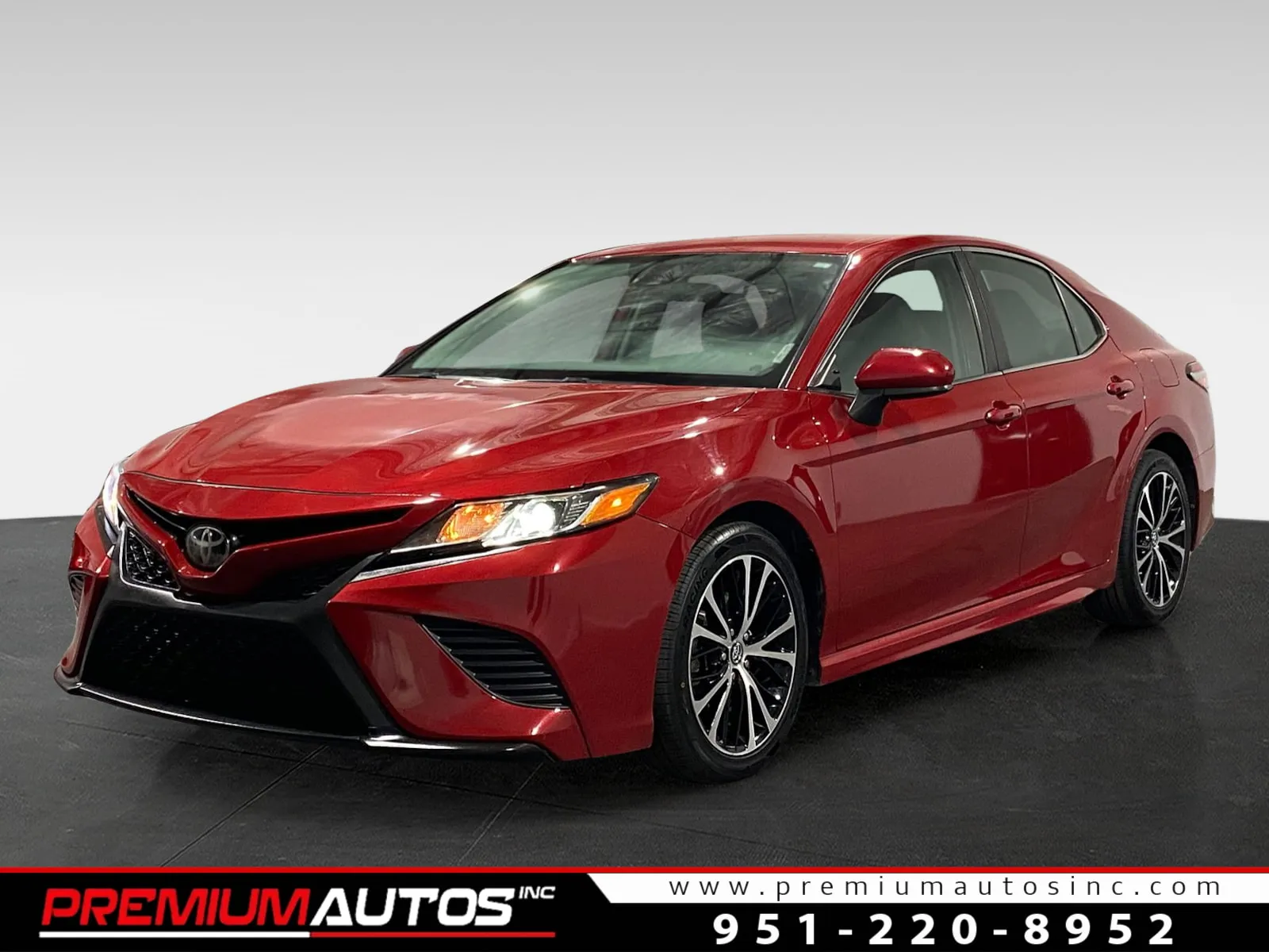 2019 Toyota Camry SE