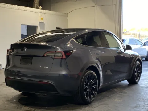 More photos of 2023 Tesla Model Y Long Range at Premium Autos - Norco, CA