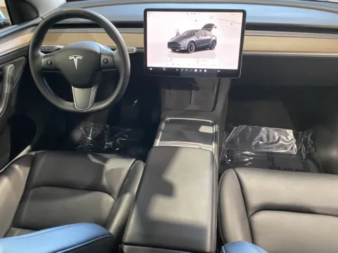 More photos of 2023 Tesla Model Y Long Range at Premium Autos - Norco, CA