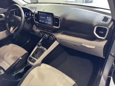 More photos of 2024 Hyundai VENUE SEL at Premium Autos - Norco, CA