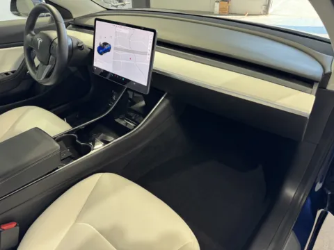 More photos of 2020 Tesla Model 3 Standard Plus at Premium Autos - Norco, CA