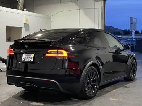 More photos of 2022 Tesla Model X at Premium Autos - Norco, CA