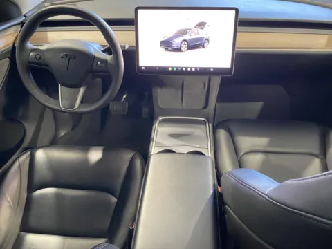 More photos of 2024 Tesla Model Y at Premium Autos - Norco, CA