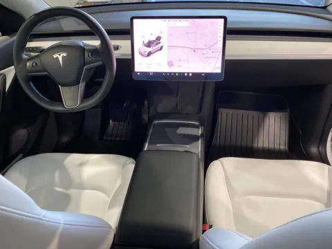 More photos of 2021 Tesla Model Y Long Range at Premium Autos - Norco, CA