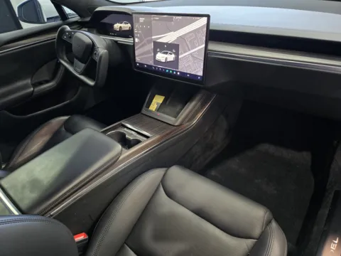 More photos of 2021 Tesla Model S Long Range*****REFRESH MODEL*** at Premium Autos - Norco, CA