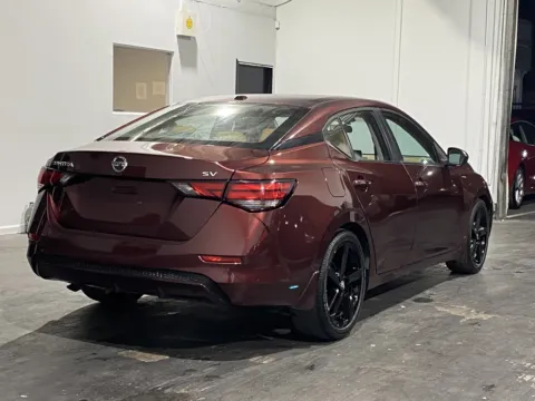 More photos of 2022 Nissan Sentra SV at Premium Autos - Norco, CA