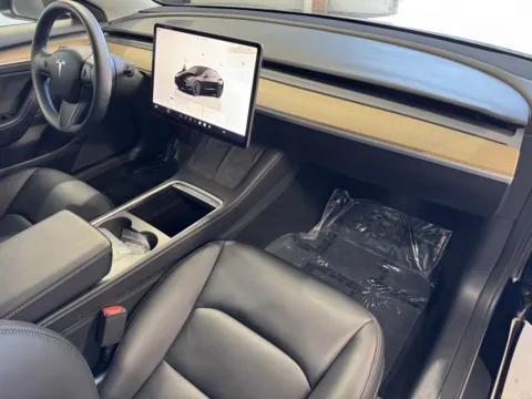 More photos of 2022 Tesla Model 3 Performance at Premium Autos - Norco, CA