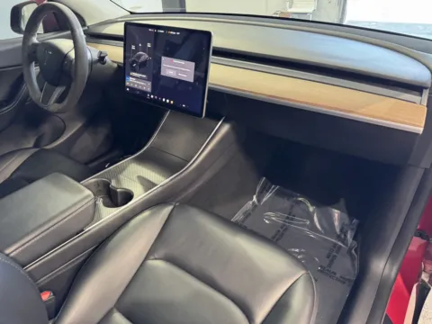 More photos of 2021 Tesla Model Y Long Range at Premium Autos - Norco, CA