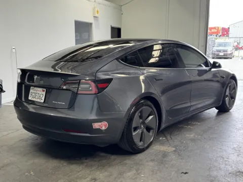 More photos of 2021 Tesla Model Y Standard Range at Premium Autos - Norco, CA