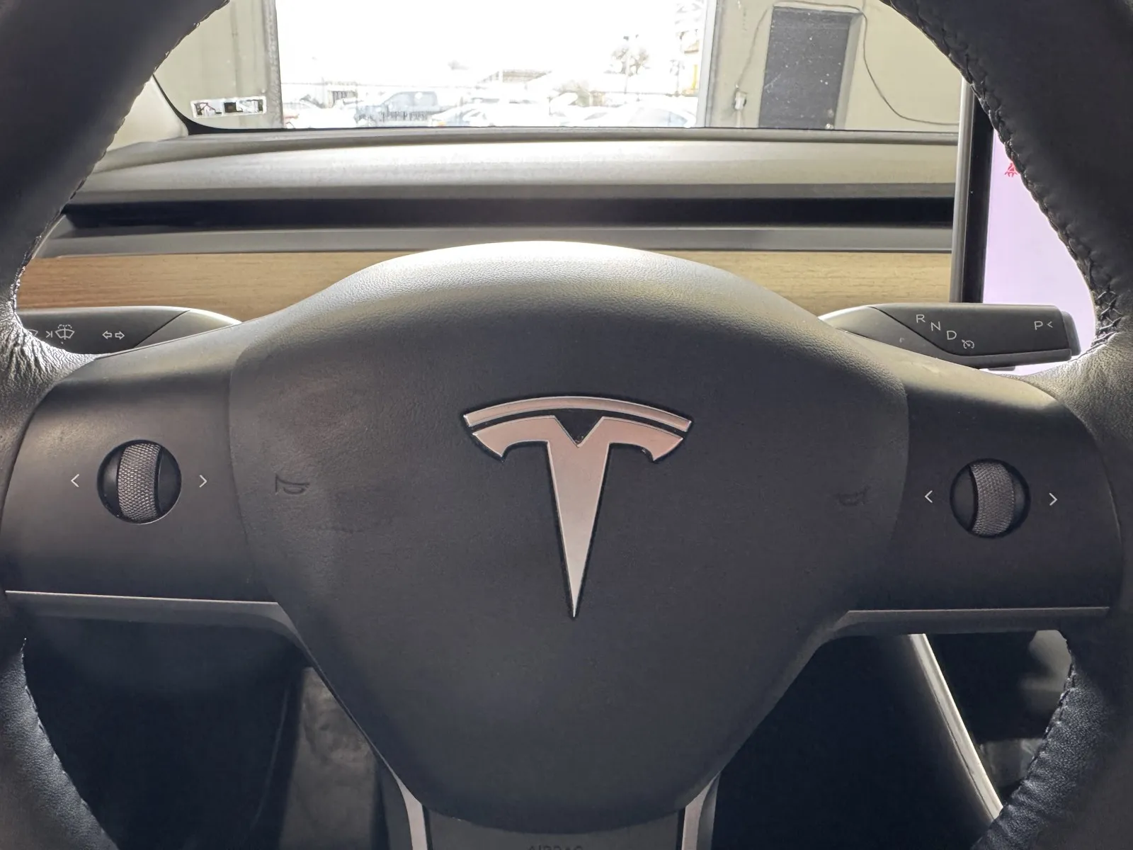 Tesla Model Y photo 20