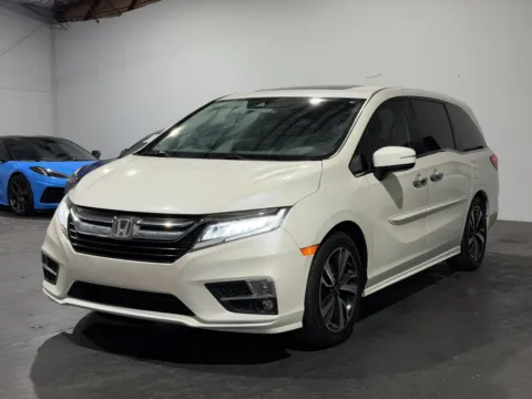 2018 Honda Odyssey Elite for sale in Norco, CA