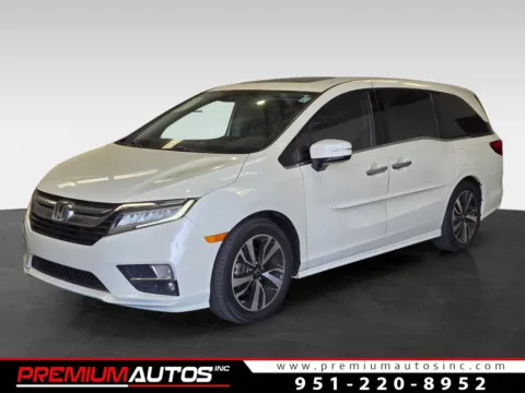 White 2018 Honda Odyssey Elite for sale in Norco, CA
