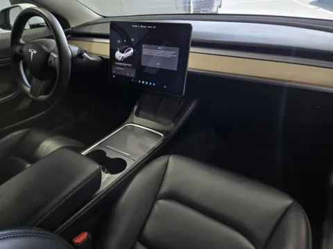 More photos of 2021 Tesla Model 3 Standard Range Plus at Premium Autos - Norco, CA