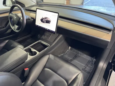 More photos of 2023 Tesla Model 3 at Premium Autos - Norco, CA