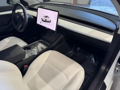 More photos of 2023 Tesla Model 3 at Premium Autos - Norco, CA