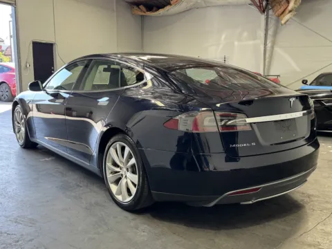 Photos of 2014 Tesla Model S 85 for sale in Norco, CA at Premium Autos - Norco