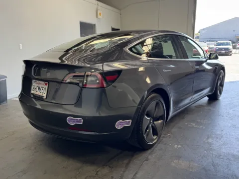 More photos of 2018 Tesla Model 3 MID RANGE at Premium Autos - Norco, CA
