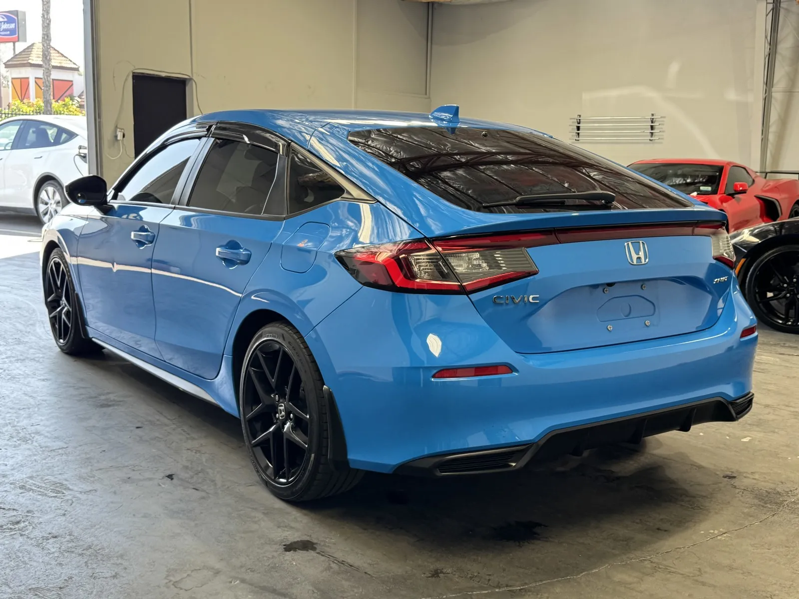 Honda Civic photo 2