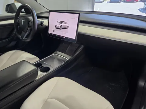 More photos of 2022 Tesla Model 3 Long Range at Premium Autos - Norco, CA