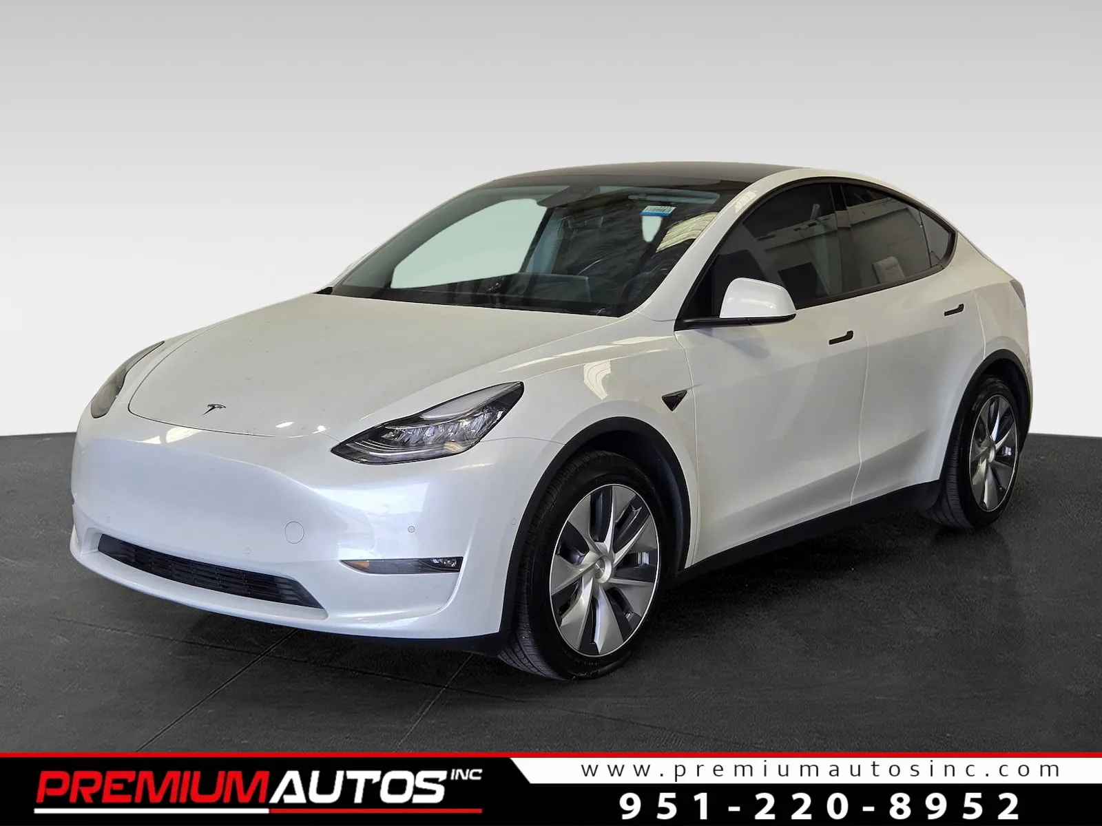 White 2022 Tesla Model Y Long Range for sale in Norco, CA
