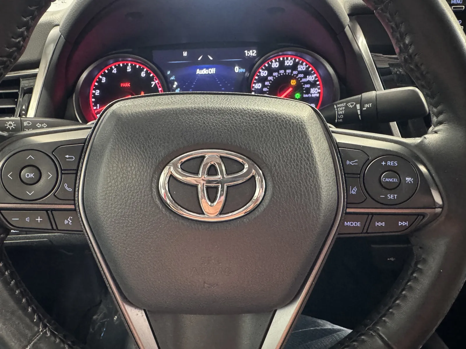 Toyota Camry photo 22