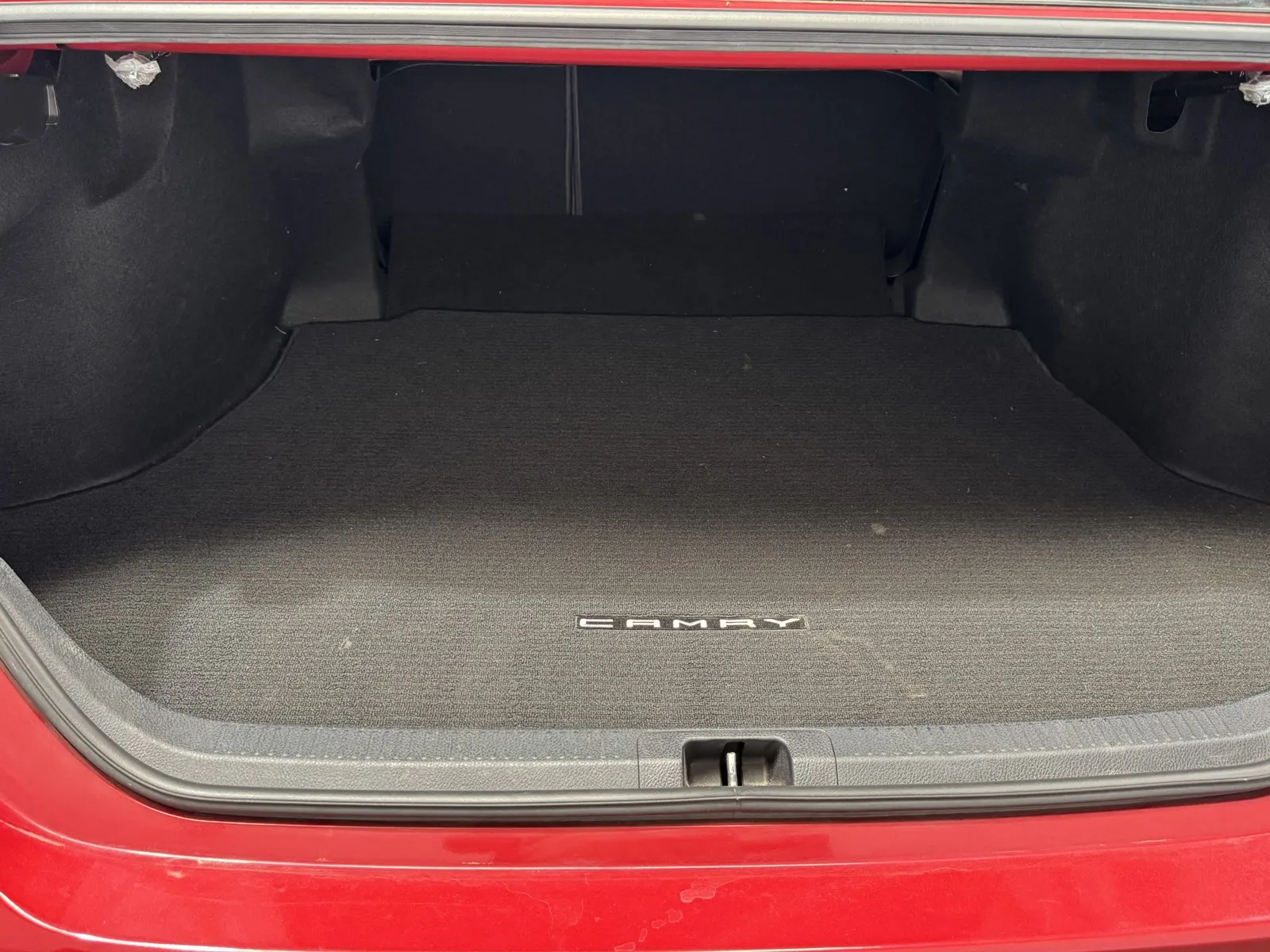 Toyota Camry photo 10