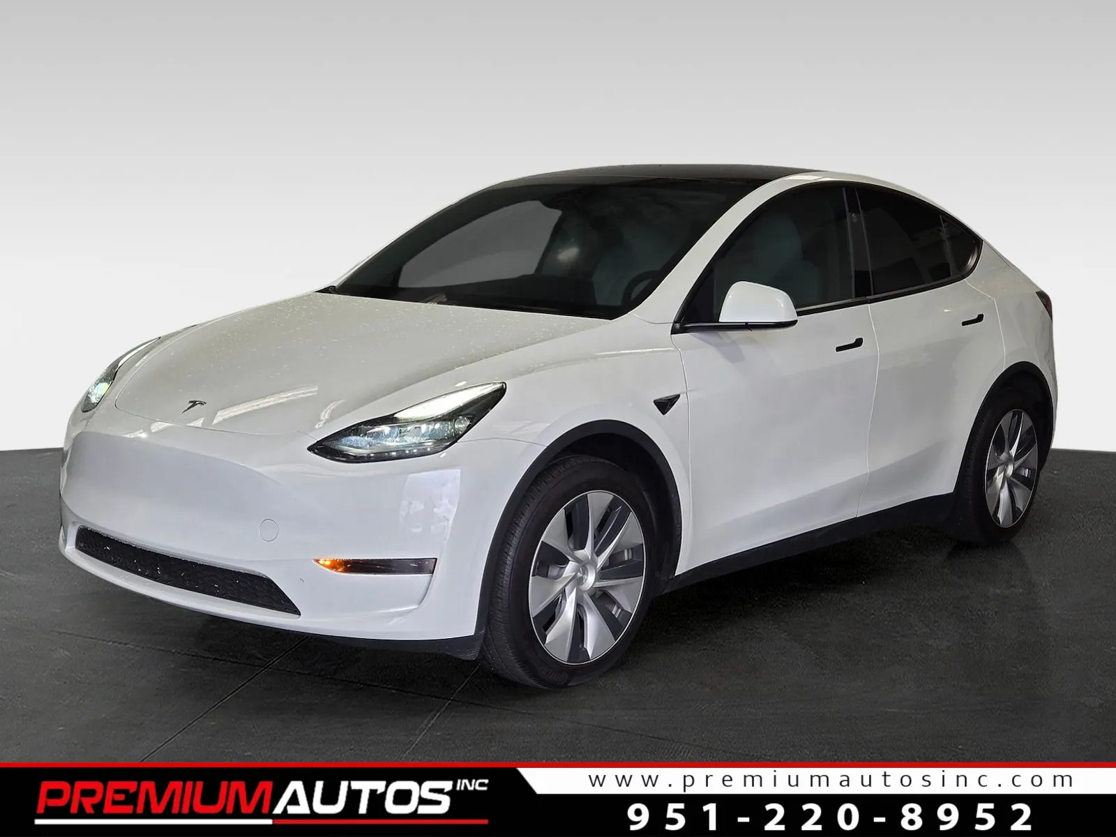 White 2024 Tesla Model Y for sale in Norco, CA