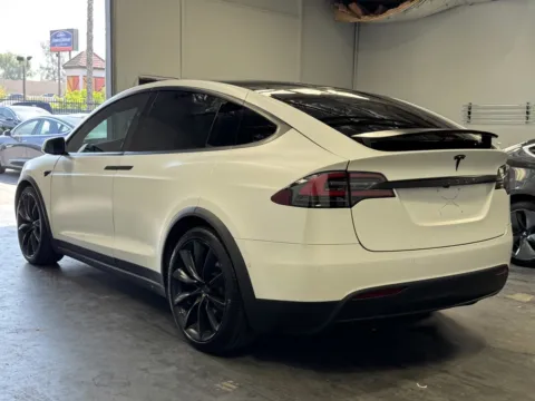 Photos of 2018 Tesla Model X 75D*****6 SEATER**** for sale in Norco, CA at Premium Autos - Norco