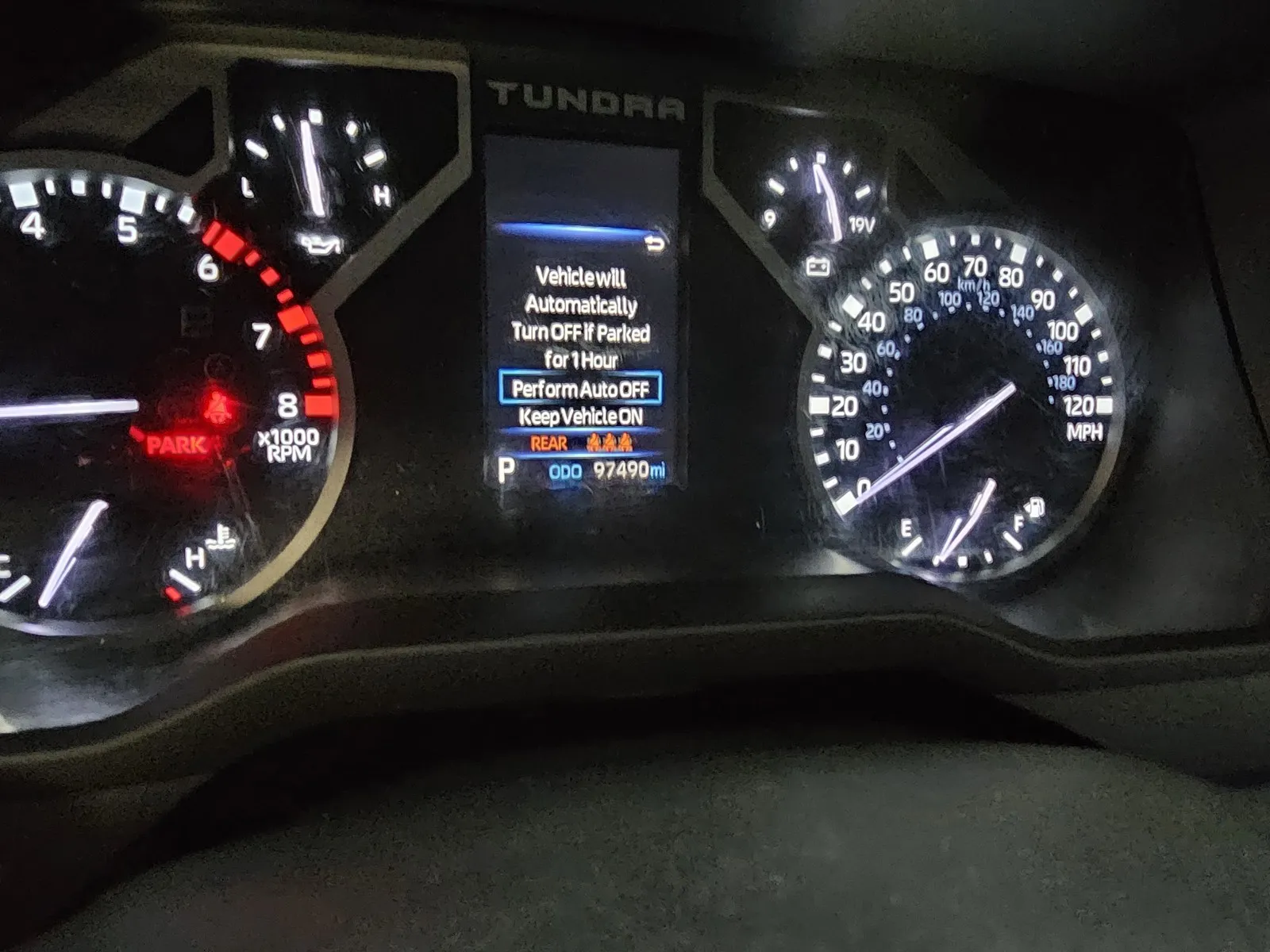 Toyota Tundra photo 19