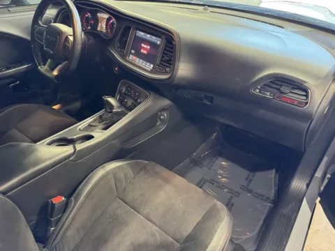 More photos of 2020 Dodge Challenger SRT Hellcat at Premium Autos - Norco, CA