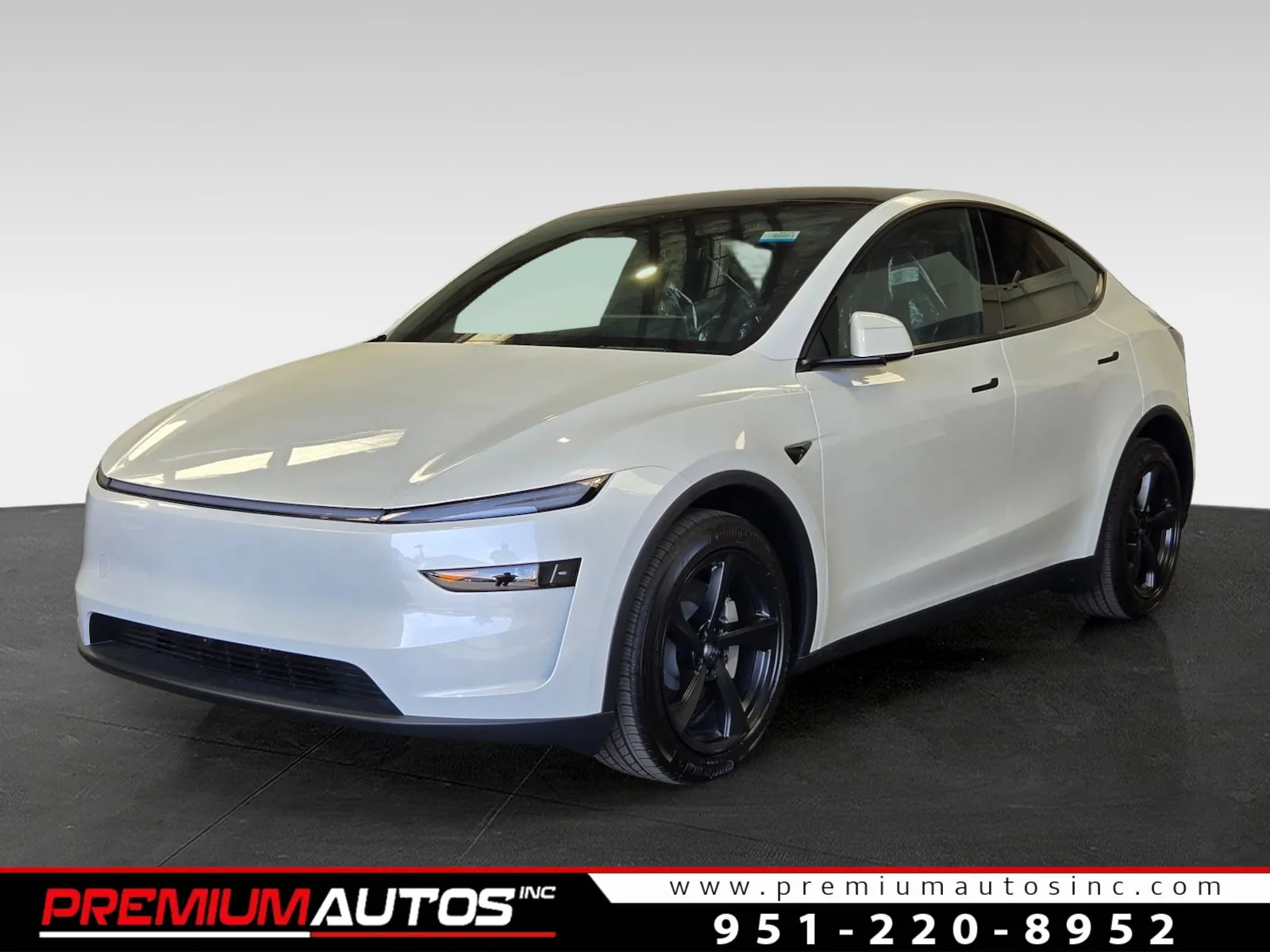 White 2026 Tesla Model Y Long Range PREMIUM AWD for sale in Norco, CA