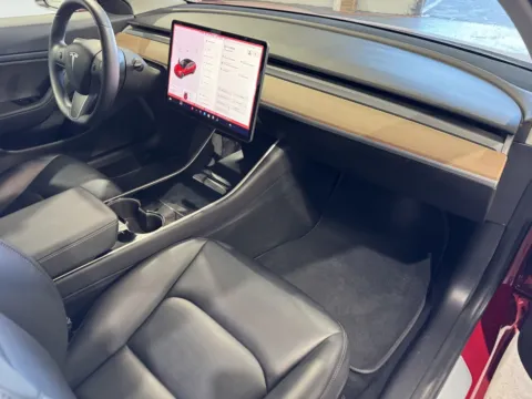 More photos of 2018 Tesla Model 3 MID RANGE at Premium Autos - Norco, CA