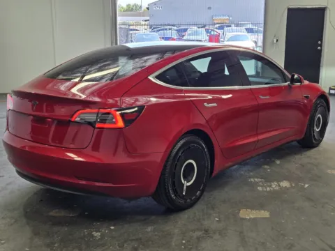 More photos of 2019 Tesla Model 3 at Premium Autos - Norco, CA