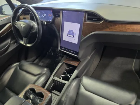 More photos of 2018 Tesla Model X 100D at Premium Autos - Norco, CA